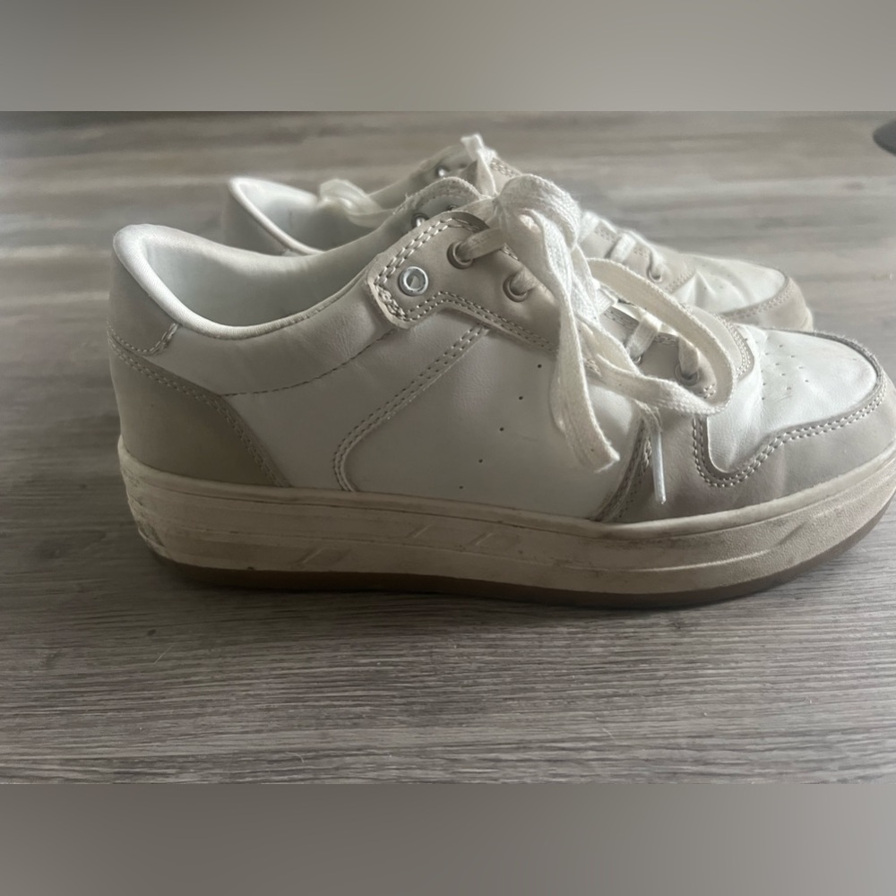 American Eagle sneakers